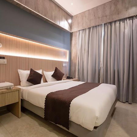 Hotel Grand Seasons- Navi Mumbai Kültér fotó