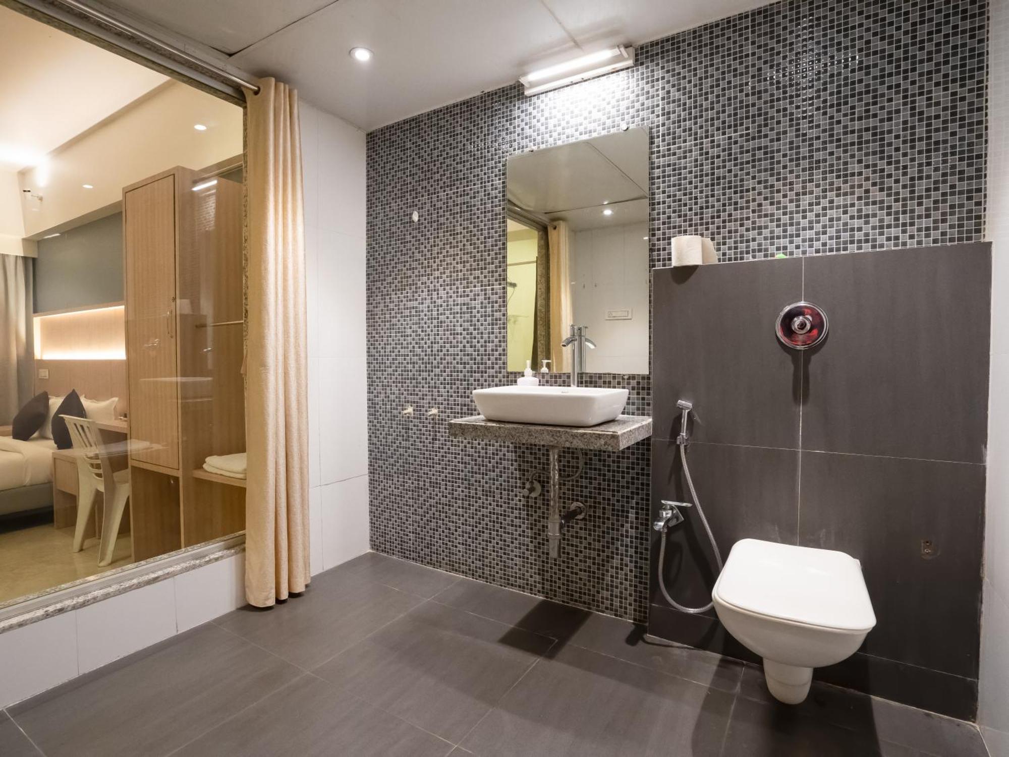 Hotel Grand Seasons- Navi Mumbai Kültér fotó