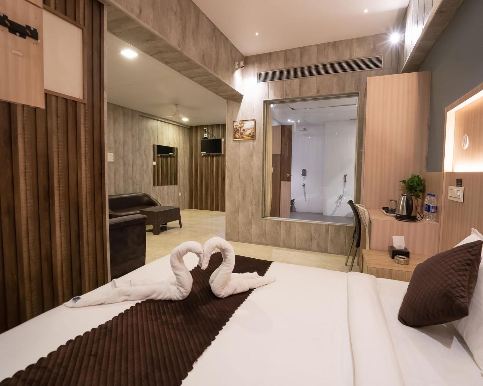Hotel Grand Seasons- Navi Mumbai Kültér fotó